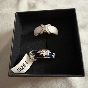 Set of two enamel and crystal rings. Sizes 5 and 6.